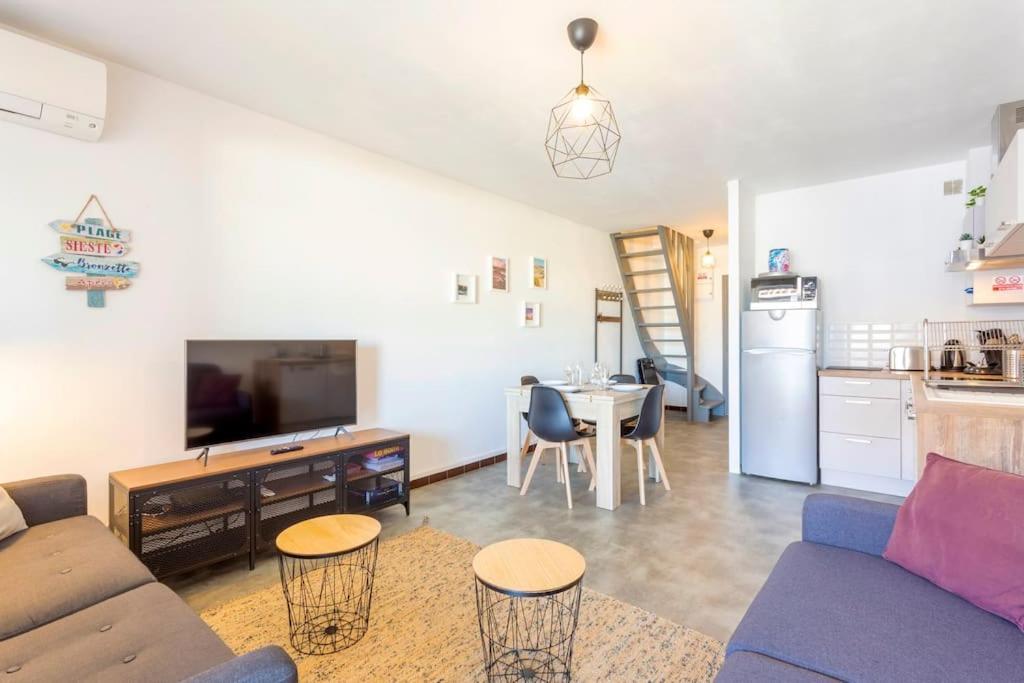 Chez Audrey - Agreable Appartement Duplex Climatise Et Convivial Le Grau-du-Roi Exterior foto